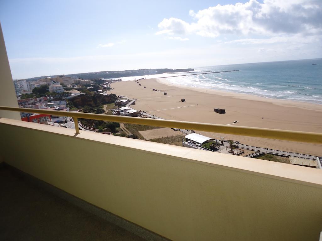 Apartamentos Varandas Da Rocha Portimão Exterior foto