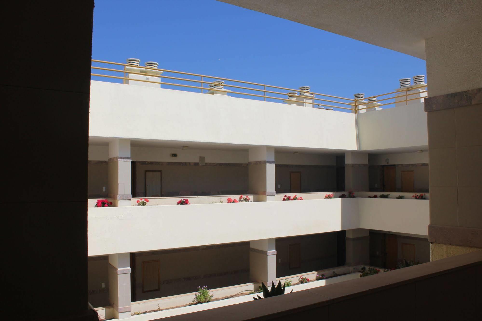 Apartamentos Varandas Da Rocha Portimão Exterior foto